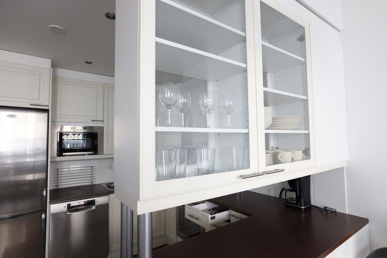 2Ndhomes Cozy 44M2 1Br Home With Best Location In Kamppi! Helsinki Buitenkant foto